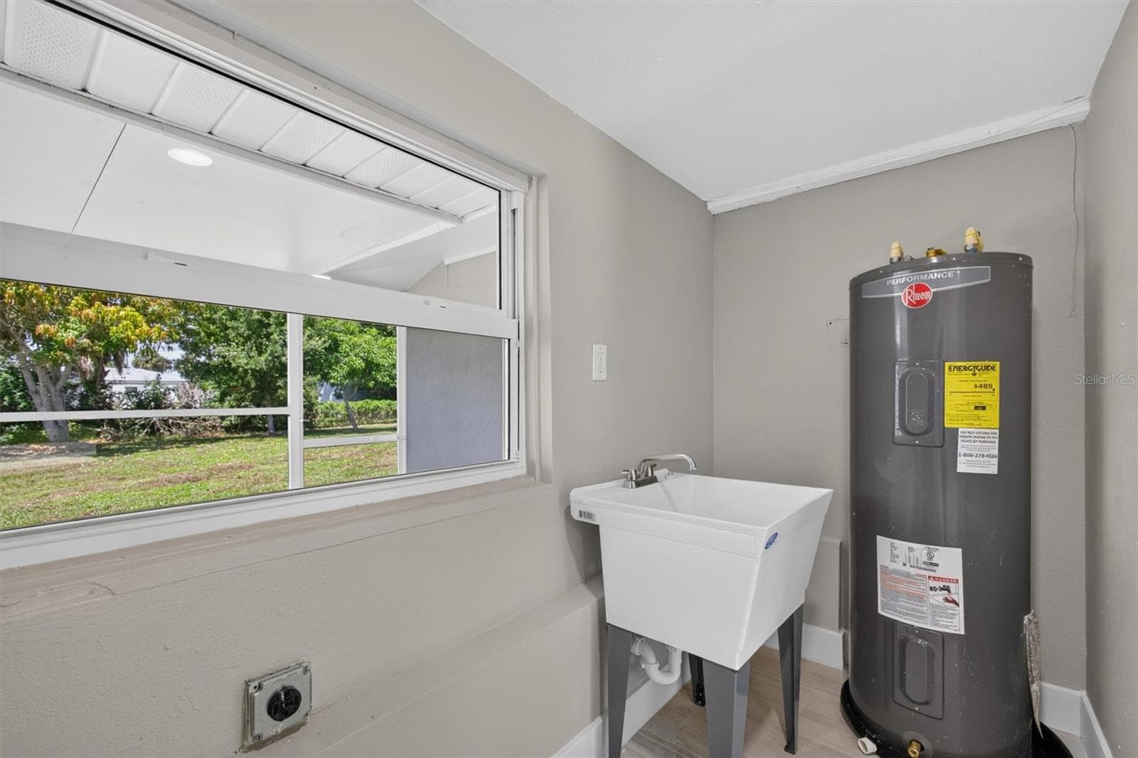 Single Family Residence at 312 READING ST NW, PORT CHARLOTTE, photo 47 of 54