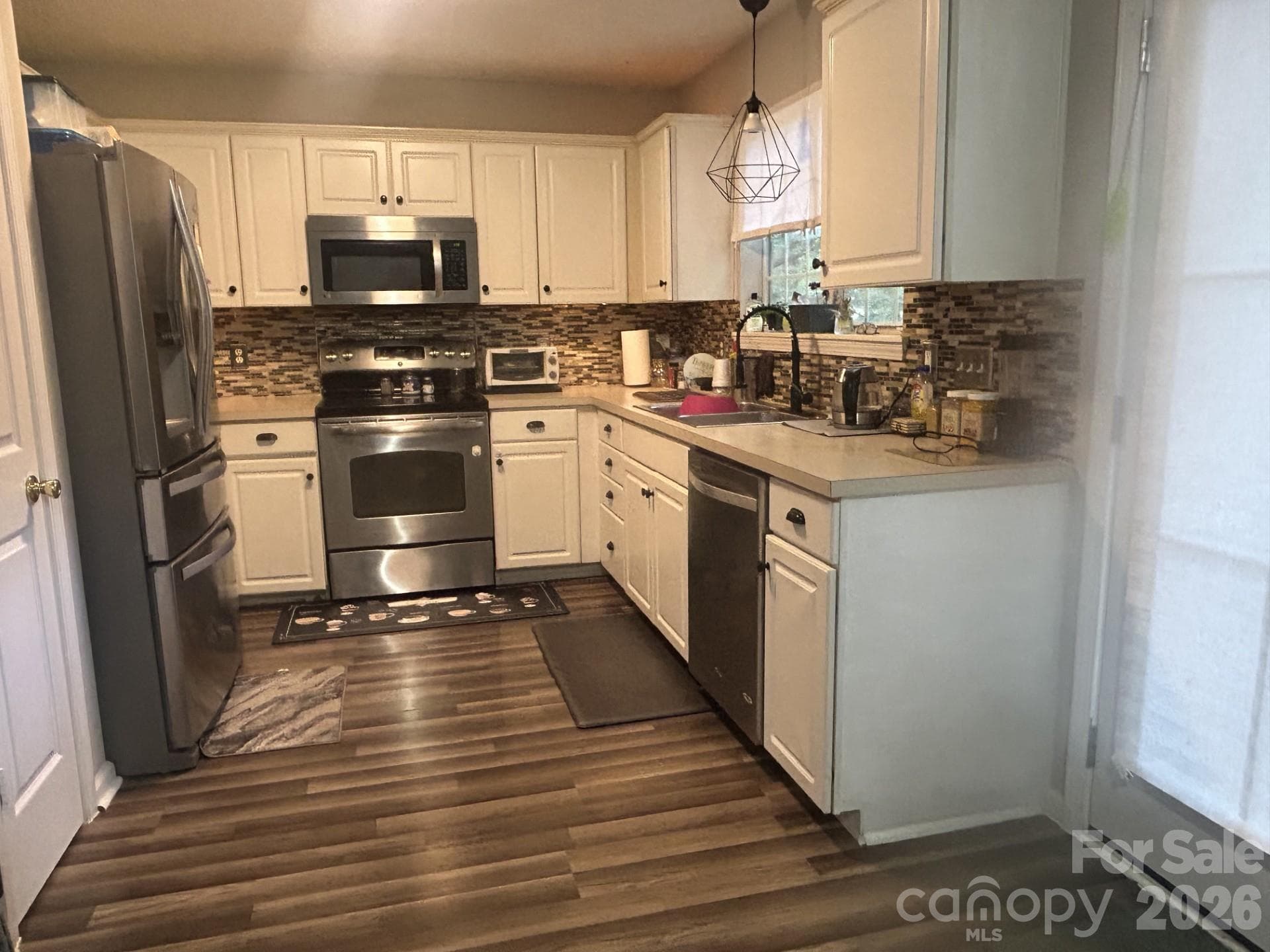 Kitchen made for cooking - 9206 Rotherham Lane, Charlotte