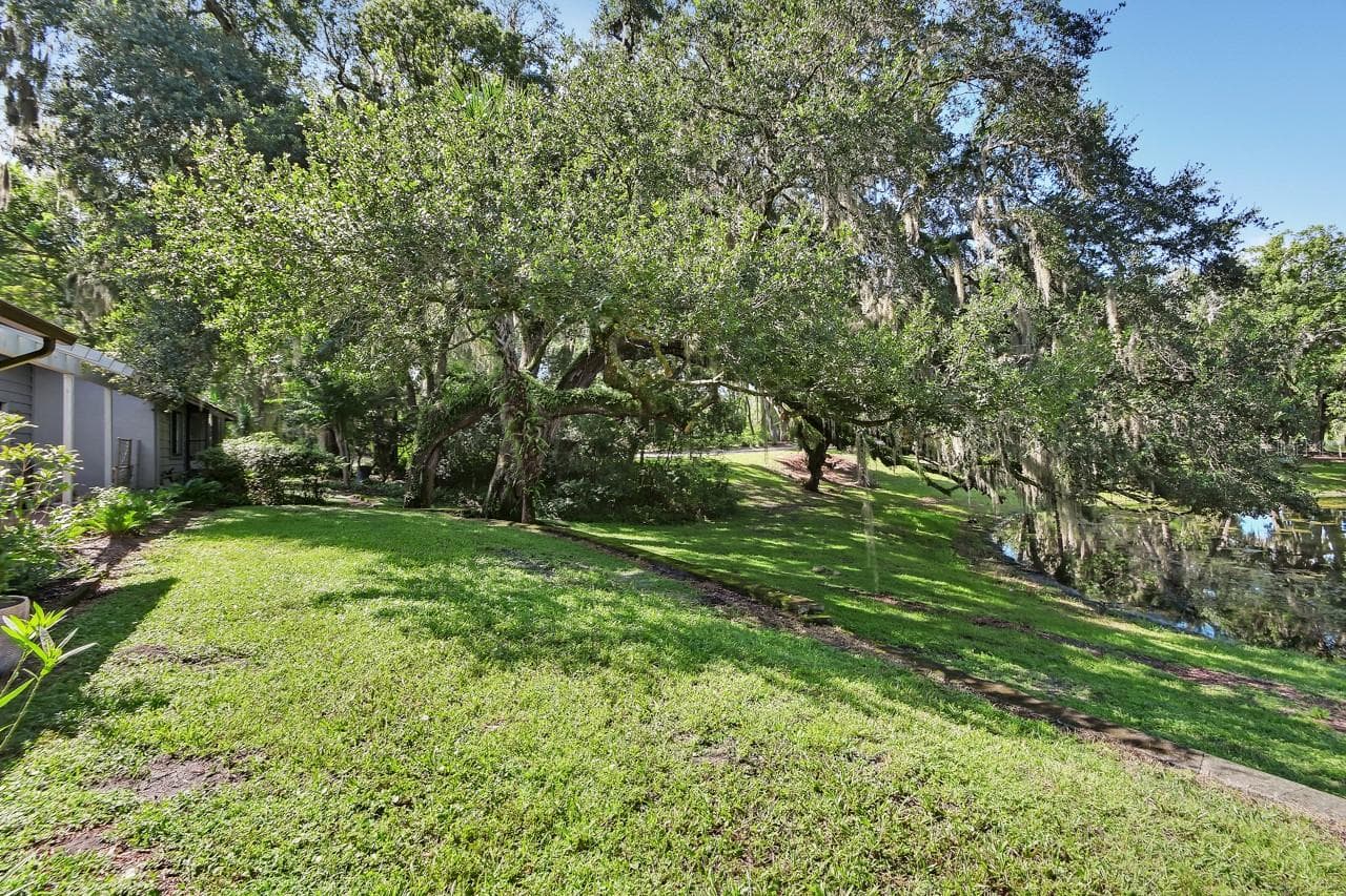 Condominium at 904 VILLAGE GREEN RD #3, DELAND, photo 24 of 29