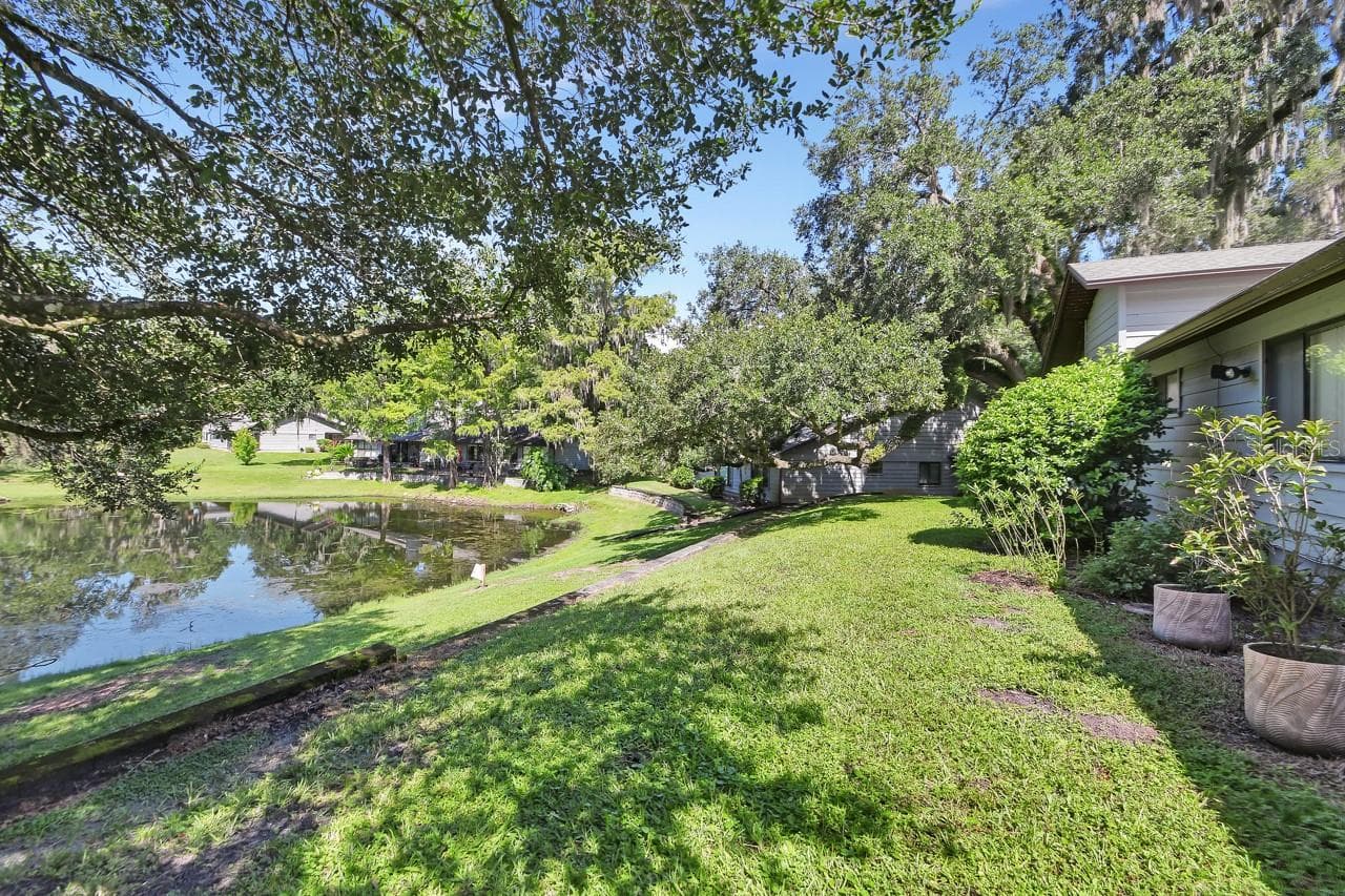 Condominium at 904 VILLAGE GREEN RD #3, DELAND, photo 25 of 29