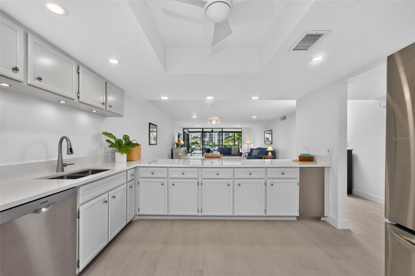 Kitchen - 3250 SOUTHSHORE DR #55B, PUNTA GORDA
