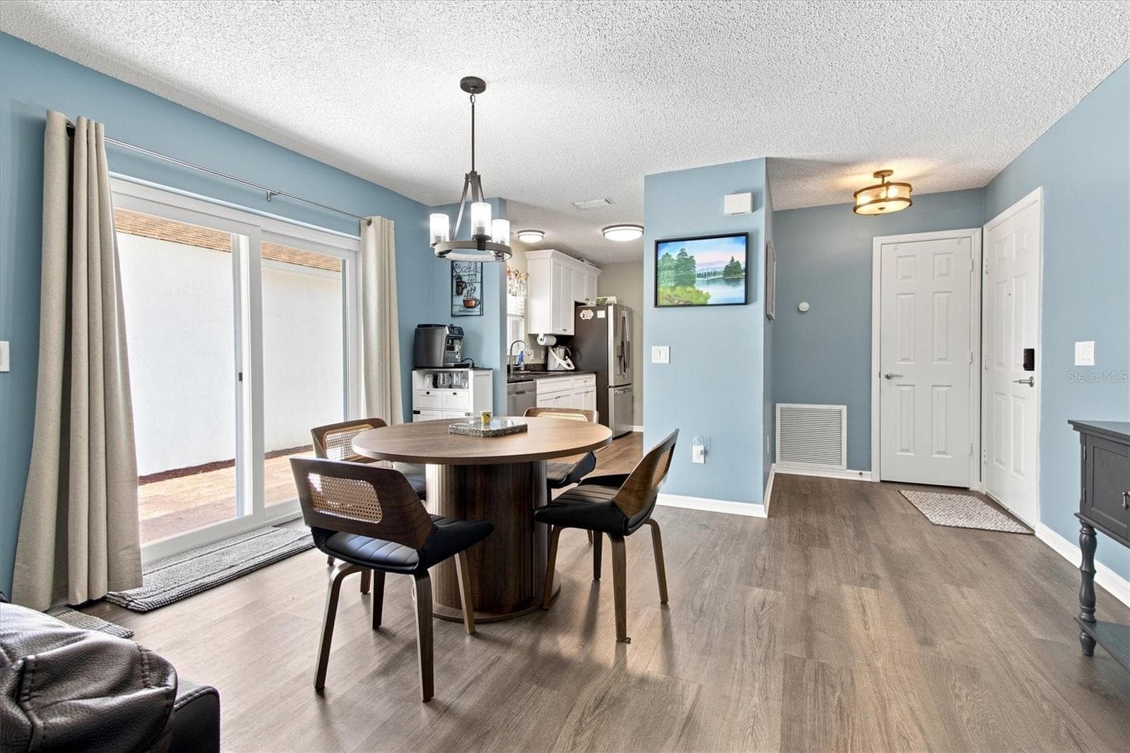 Villa at 1339 LAJOLLA CIR, THE VILLAGES, photo 5 of 31