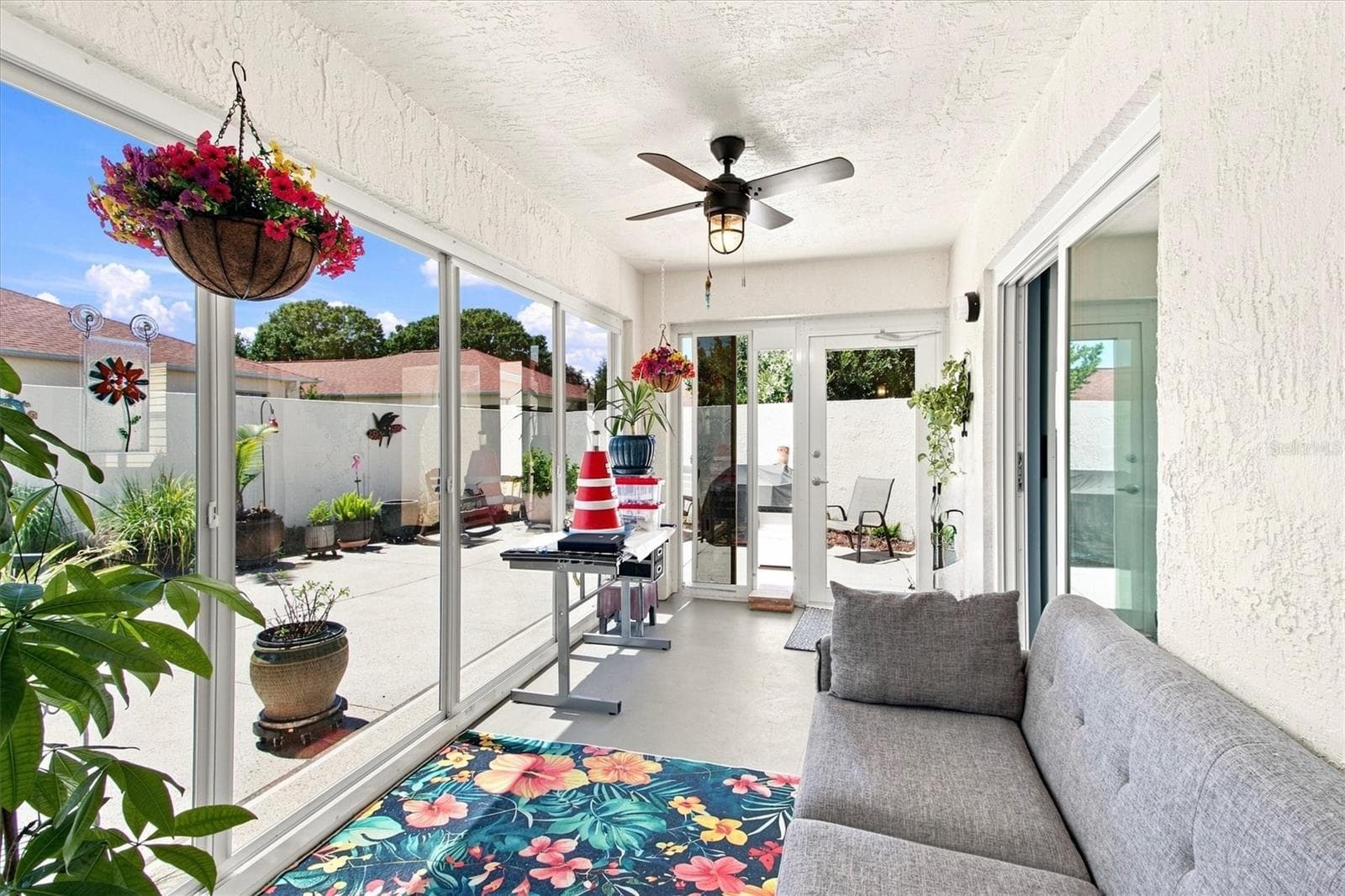 Villa at 1339 LAJOLLA CIR, THE VILLAGES, photo 16 of 31