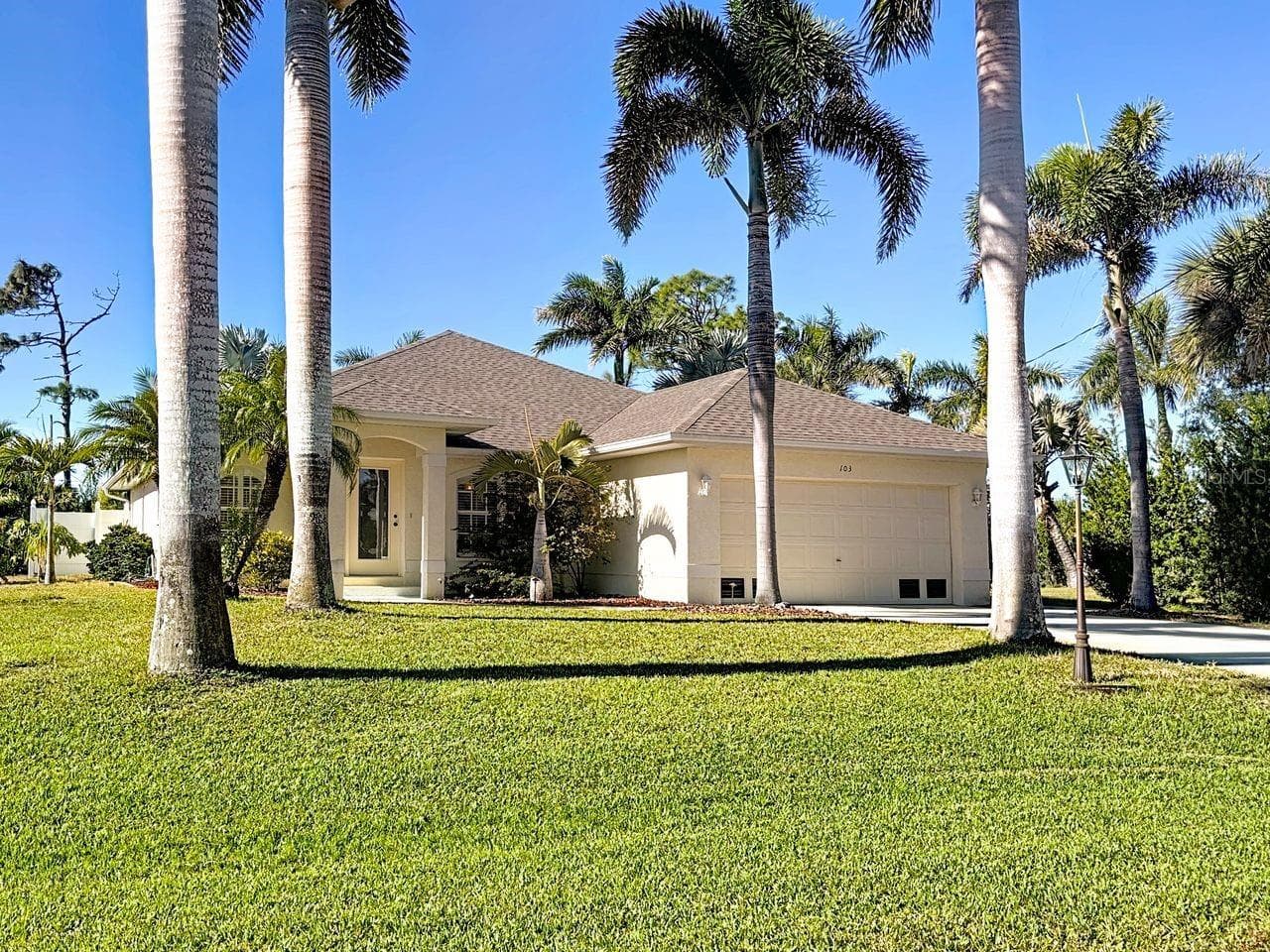 101 & 103 WAHOO DR