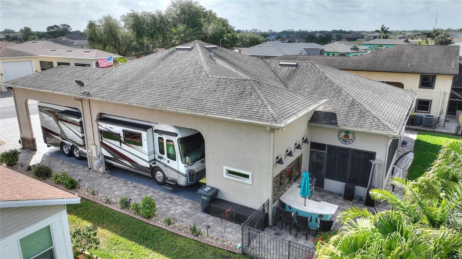 Single Family Residence at 416 MOTORCOACH DR S, POLK CITY, photo 6 of 75