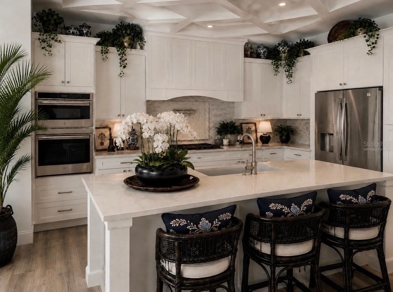 Virtually Staged Kichen - 407 GEORGIA AVE, CRYSTAL BEACH