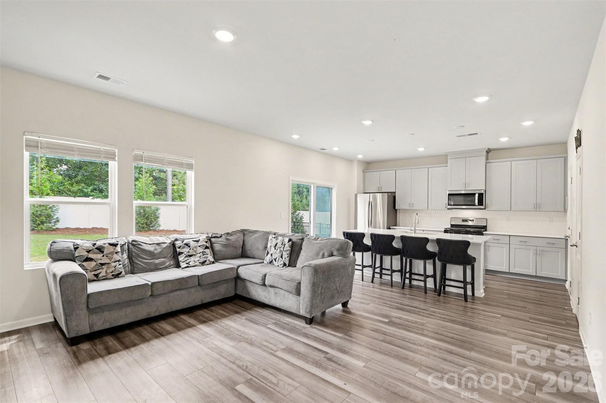Single Family Residence at 1224 Harland Street, Charlotte, photo 10 of 26