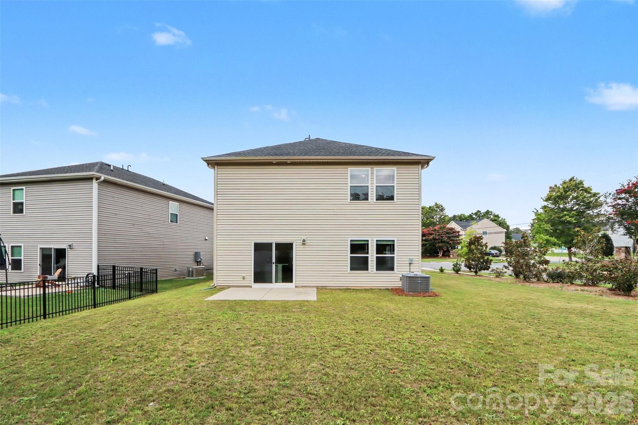 Amazingly - 1224 Harland Street, Charlotte
