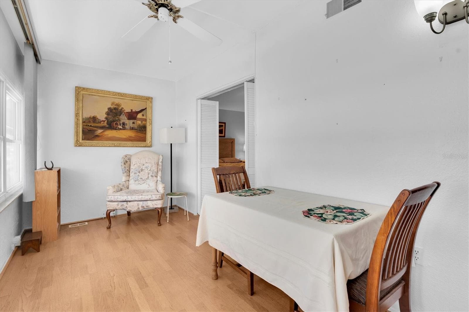 Florida Room - 1900 59TH AVE N #212, ST PETERSBURG
