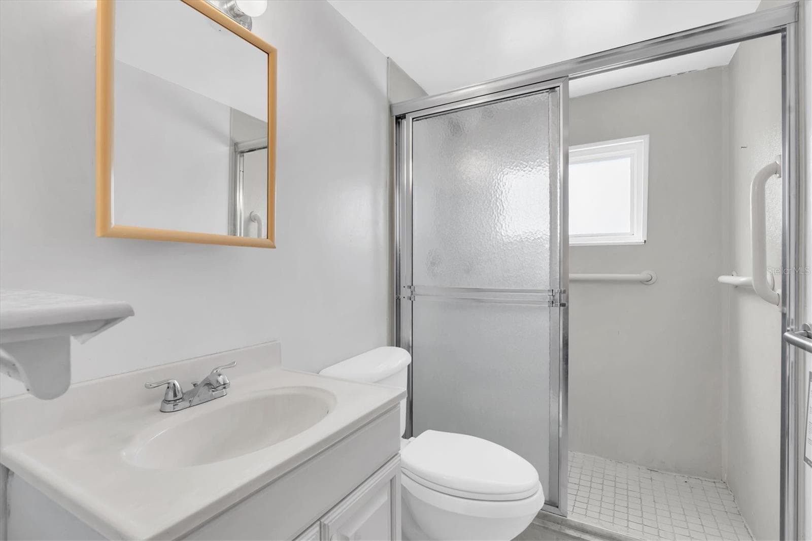 Primary Suite Bath- Walk in Shower - 1900 59TH AVE N #212, ST PETERSBURG