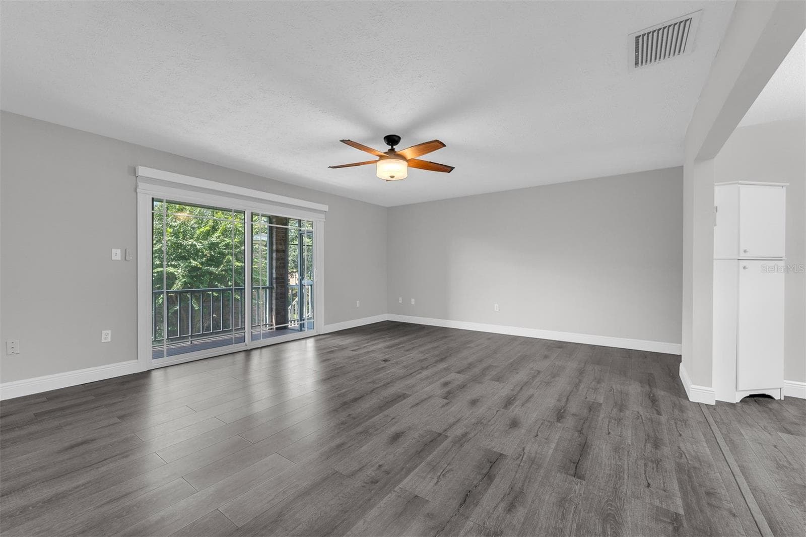 Condominium at 4214 LAKE UNDERHILL RD #C, ORLANDO, photo 8 of 35