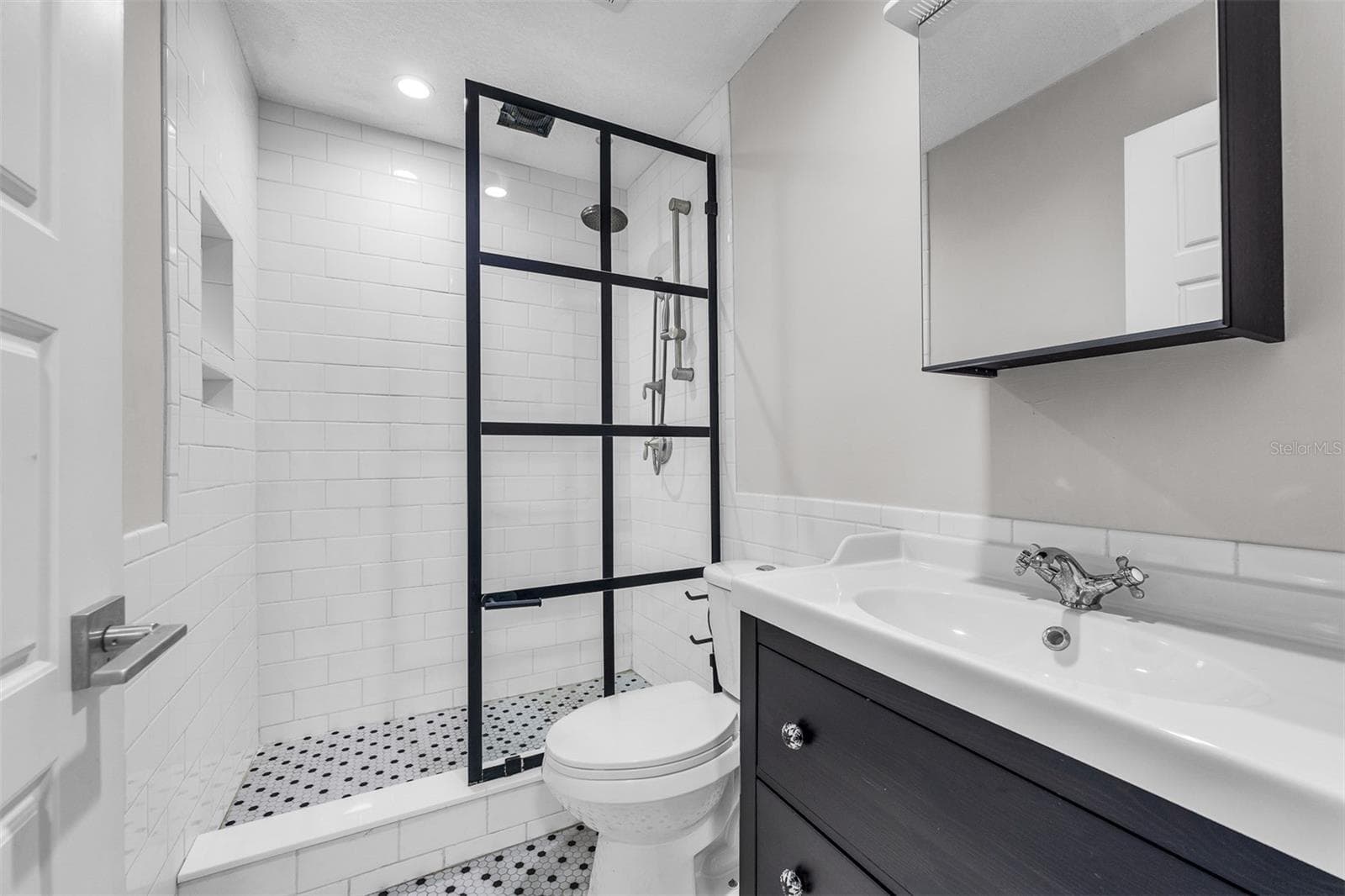 Condominium at 4214 LAKE UNDERHILL RD #C, ORLANDO, photo 28 of 35