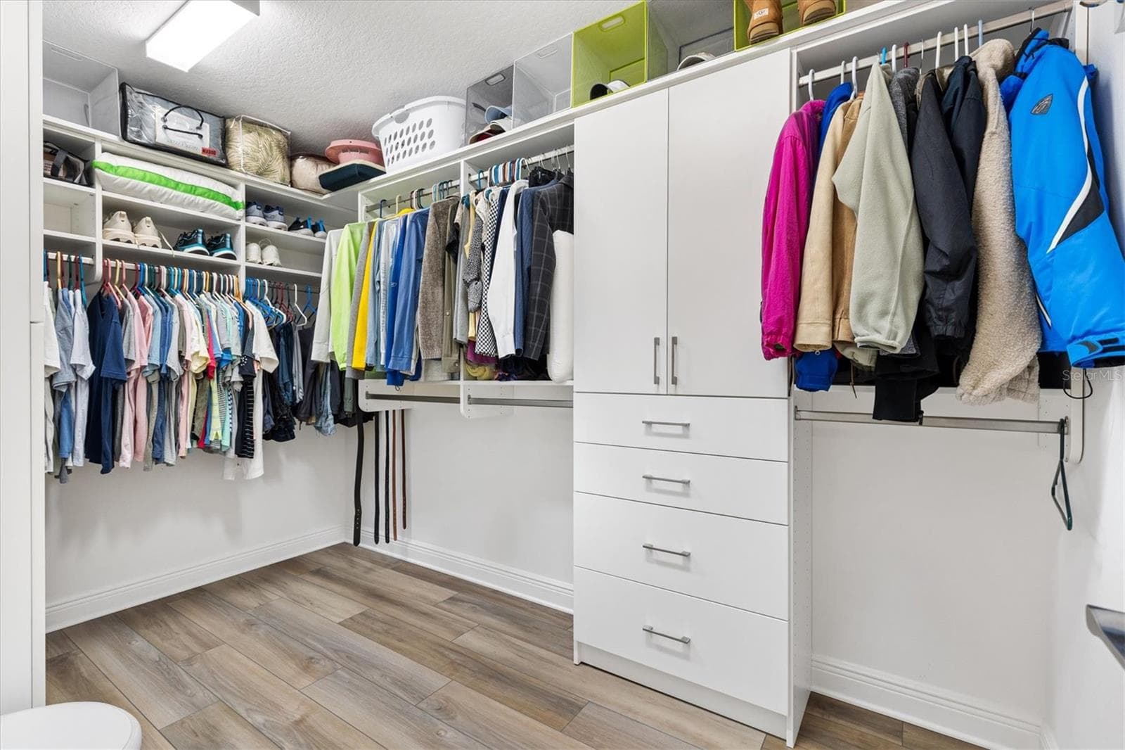 Custom Closet Organizers - 504 BEDMINSTER WAY, THE VILLAGES