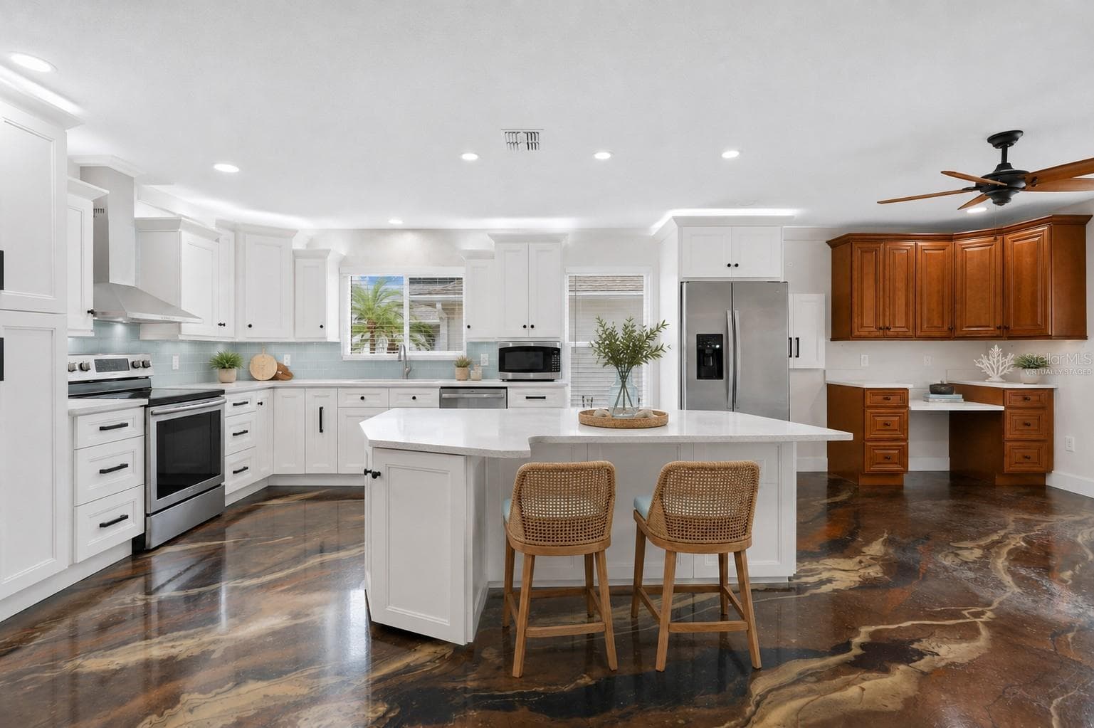 Virtually staged kitchen area. - 259 PARK FOREST BLVD, ENGLEWOOD