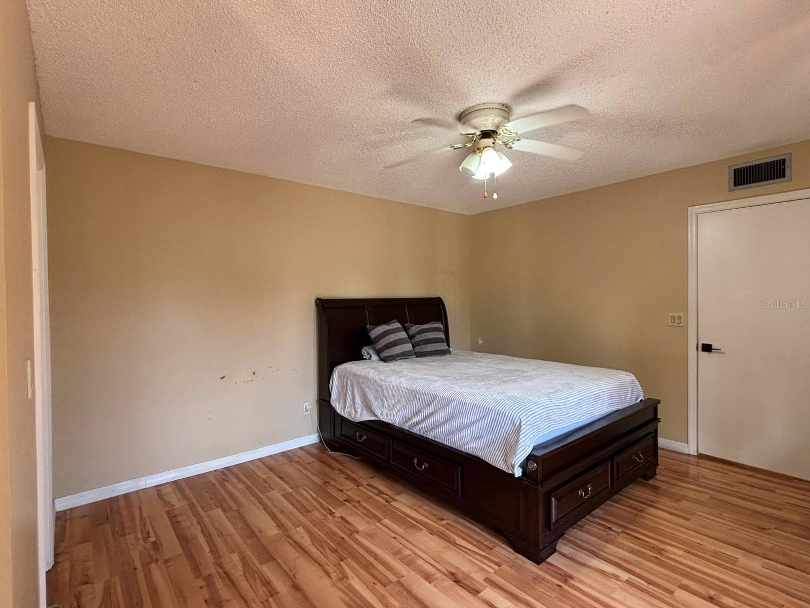 Condominium at 5277 CORAL CT #625, ORLANDO, photo 14 of 30