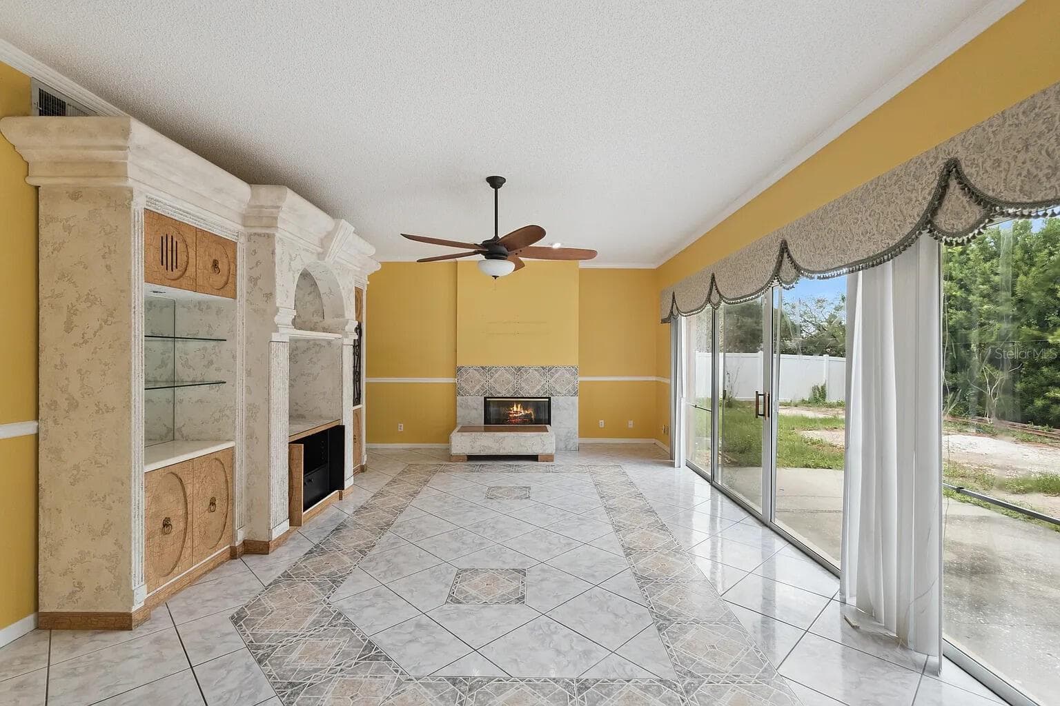 Single Family Residence at 6415 ABBEYDALE CT, ORLANDO, photo 8 of 53