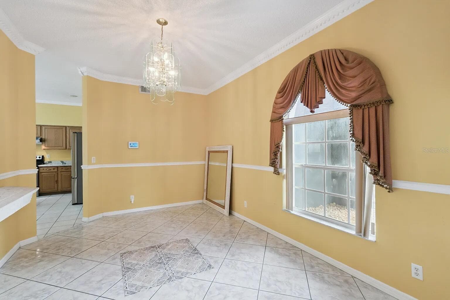 Single Family Residence at 6415 ABBEYDALE CT, ORLANDO, photo 10 of 53