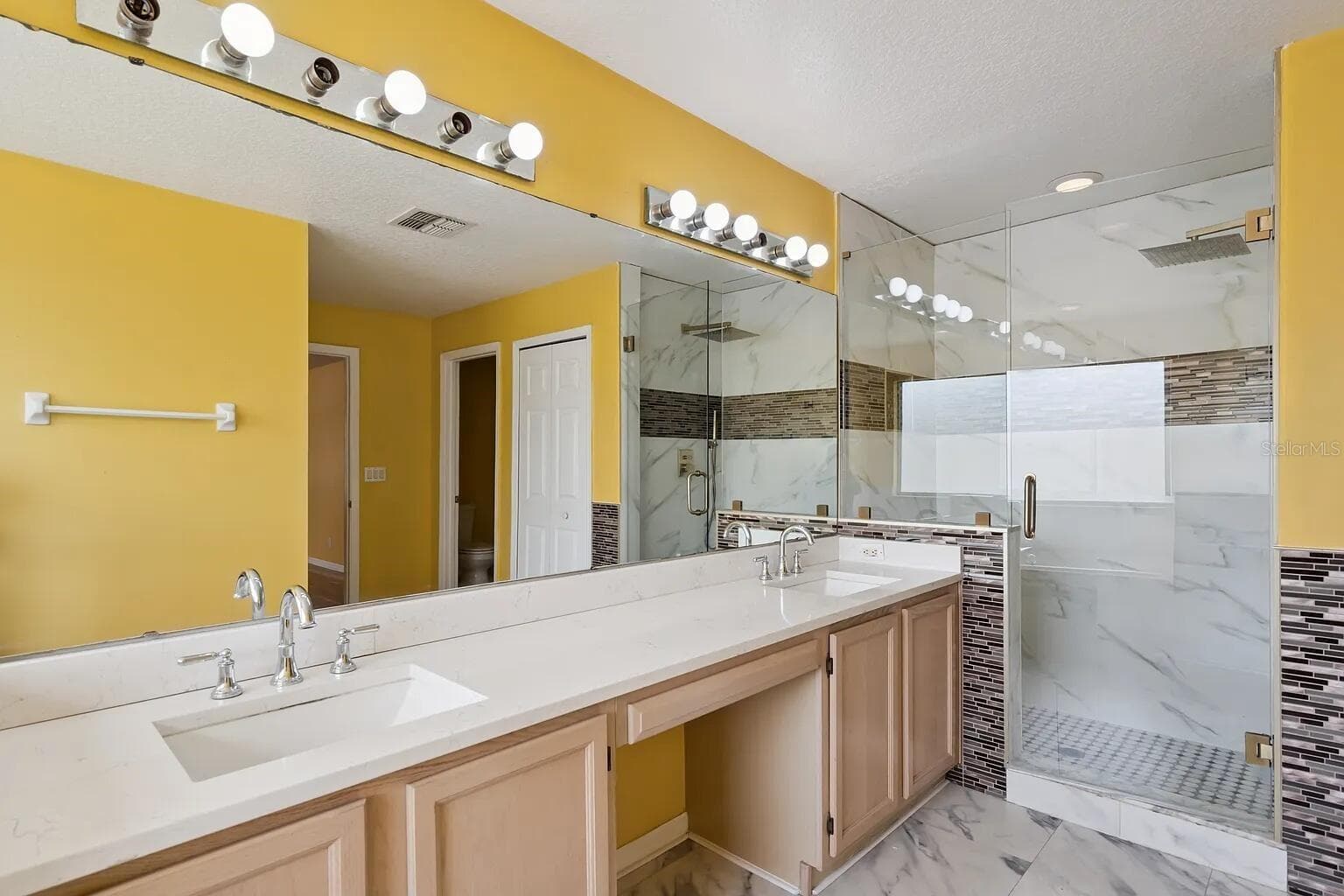 Single Family Residence at 6415 ABBEYDALE CT, ORLANDO, photo 27 of 53