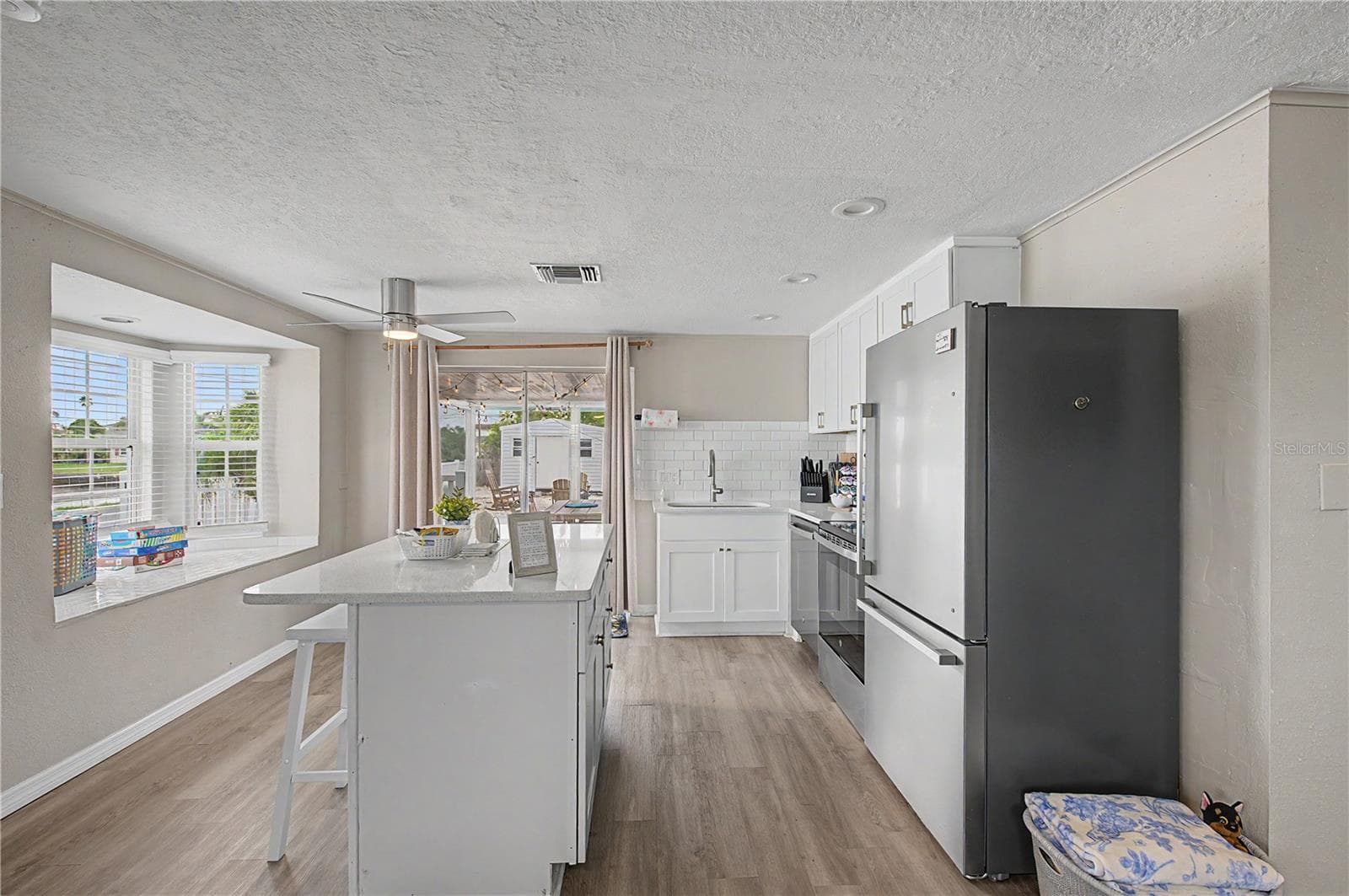 Single Family Residence at 13725 MATTIX AVE, HUDSON, photo 12 of 48
