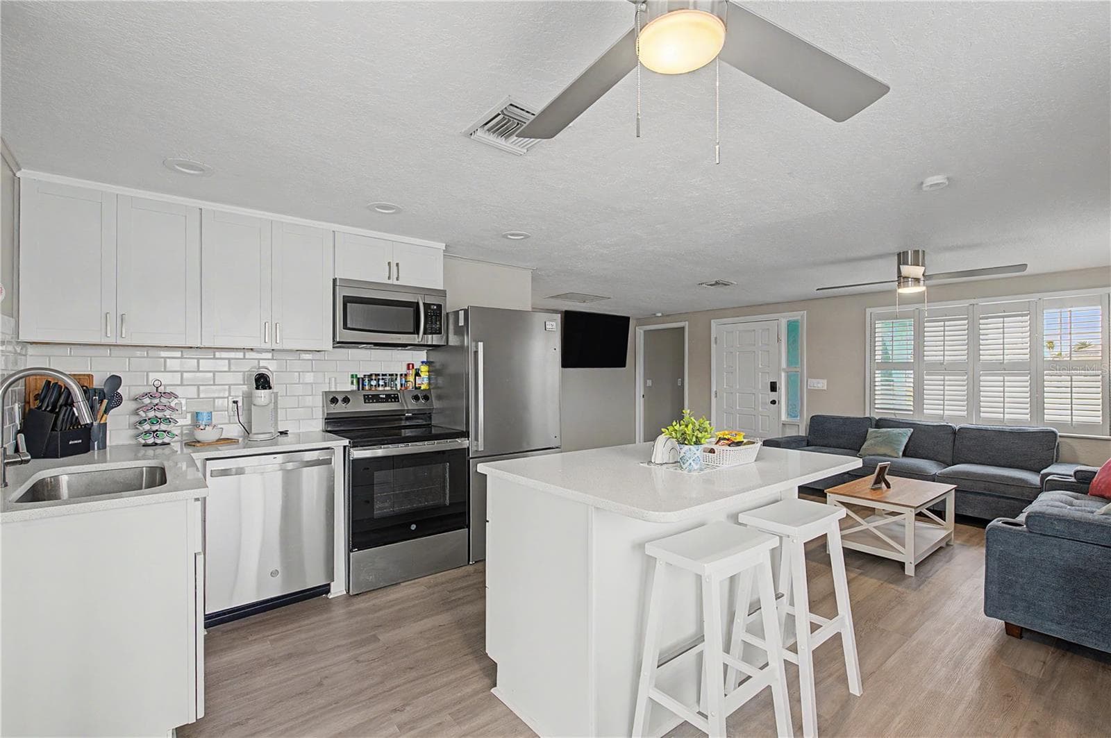 Single Family Residence at 13725 MATTIX AVE, HUDSON, photo 14 of 48