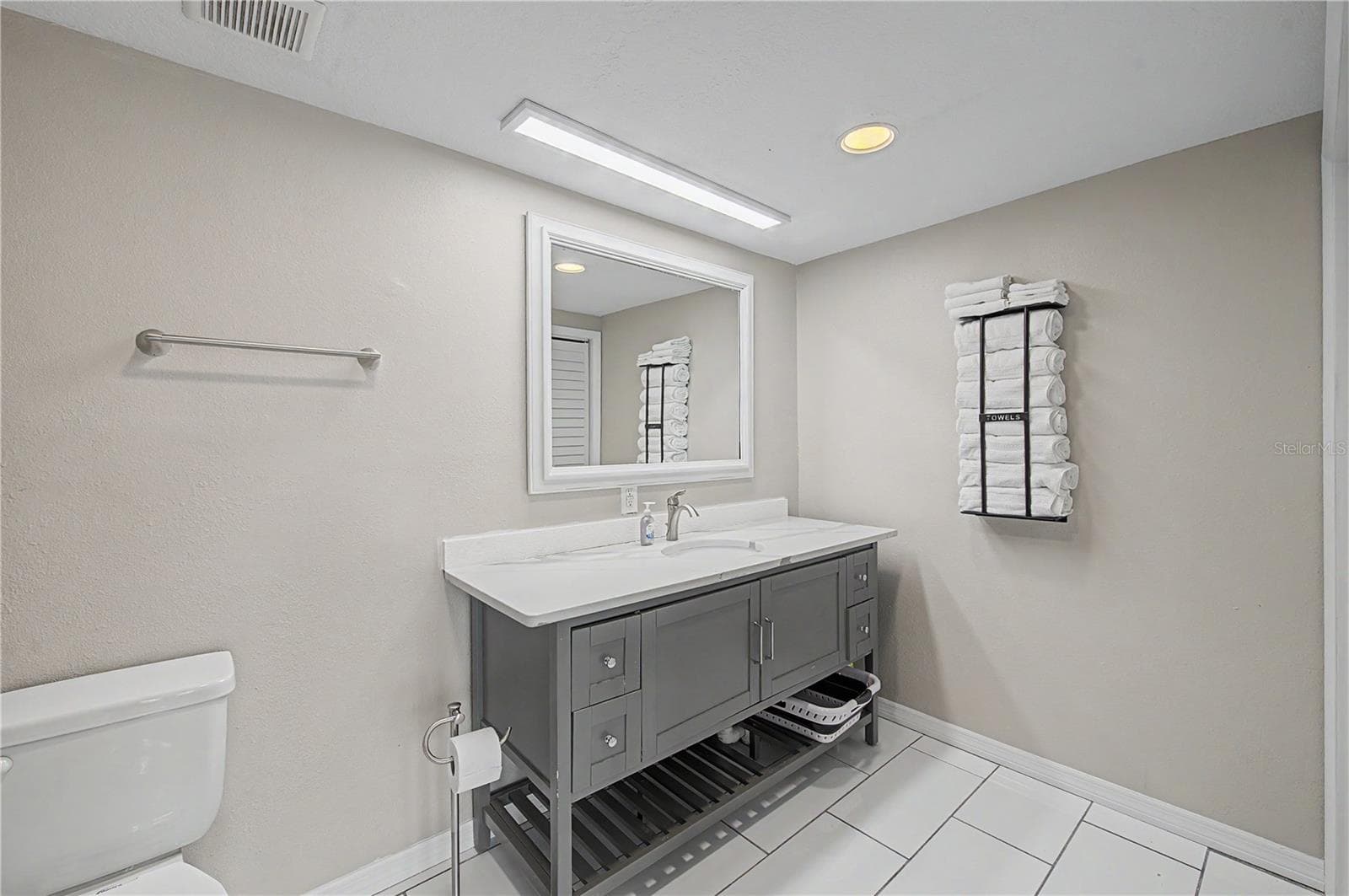 Single Family Residence at 13725 MATTIX AVE, HUDSON, photo 23 of 48