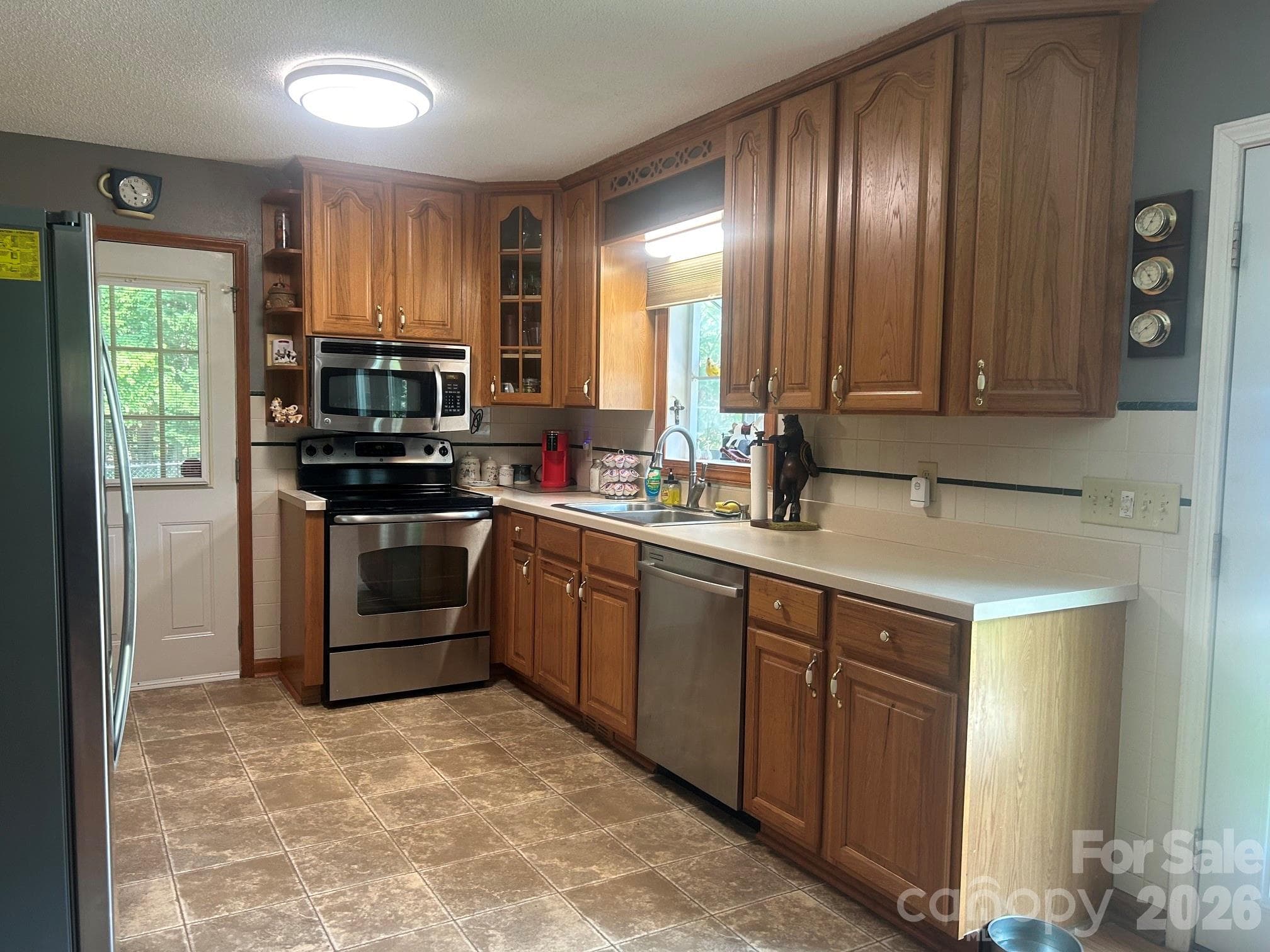 KITCHEN AREA PICTURE 1 - 2323 Cherry Road, Catawba