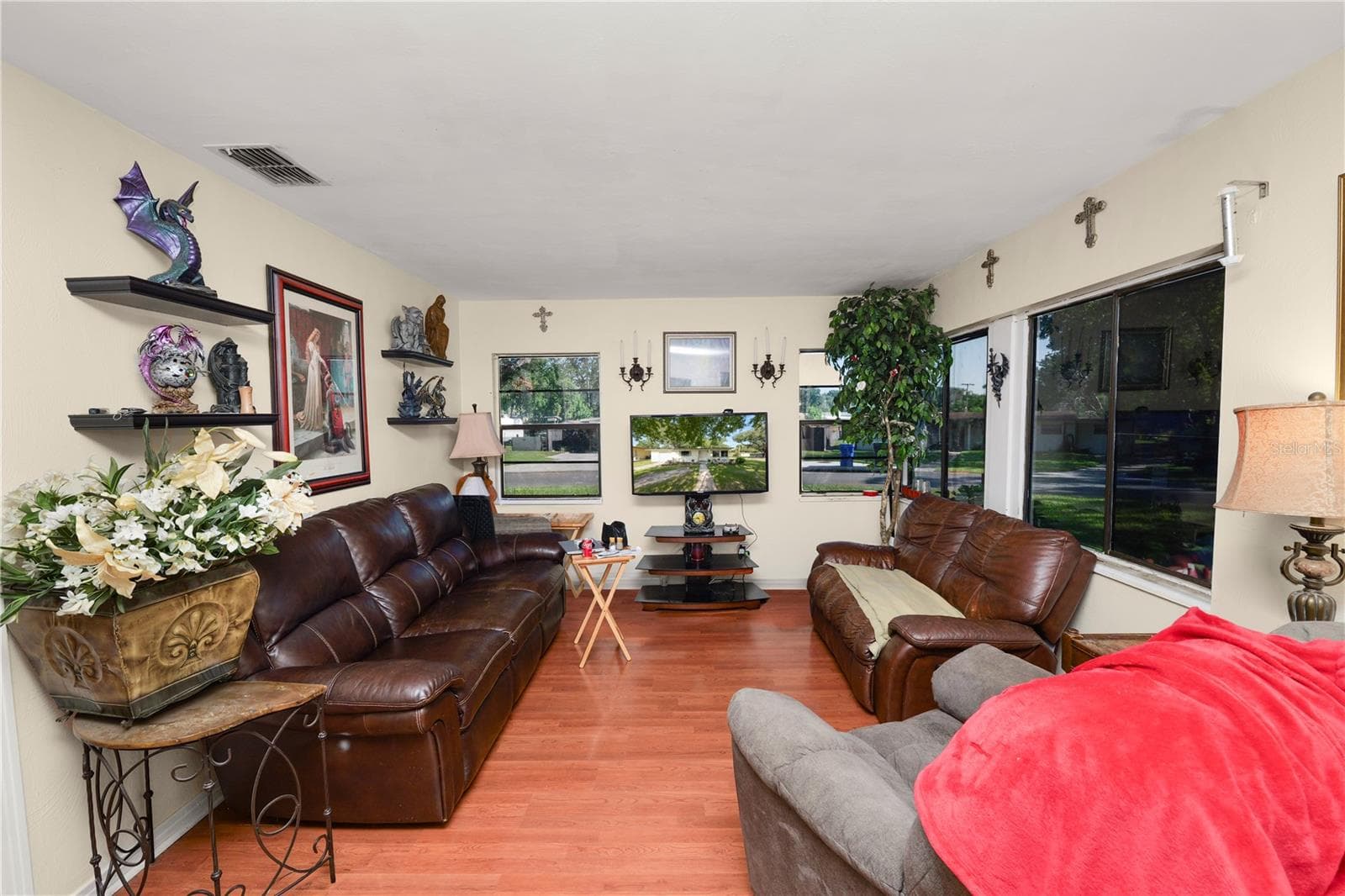 Single Family Residence at 621 HILLSIDE DR, LAKELAND, photo 10 of 30