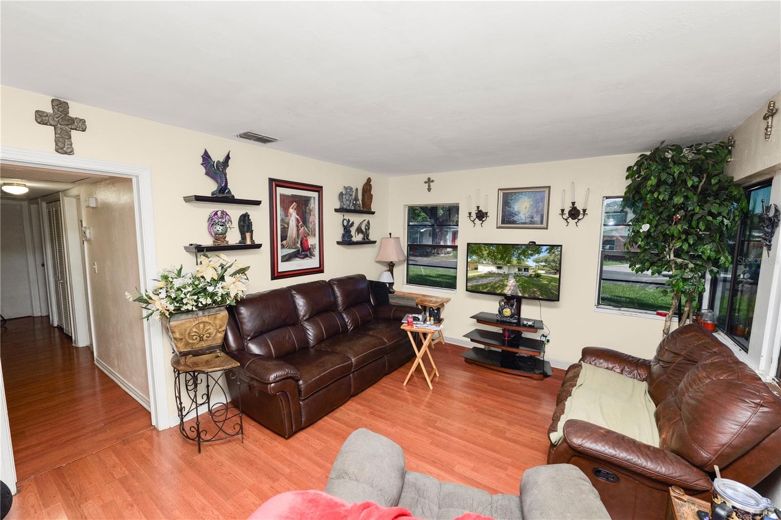 Single Family Residence at 621 HILLSIDE DR, LAKELAND, photo 11 of 30
