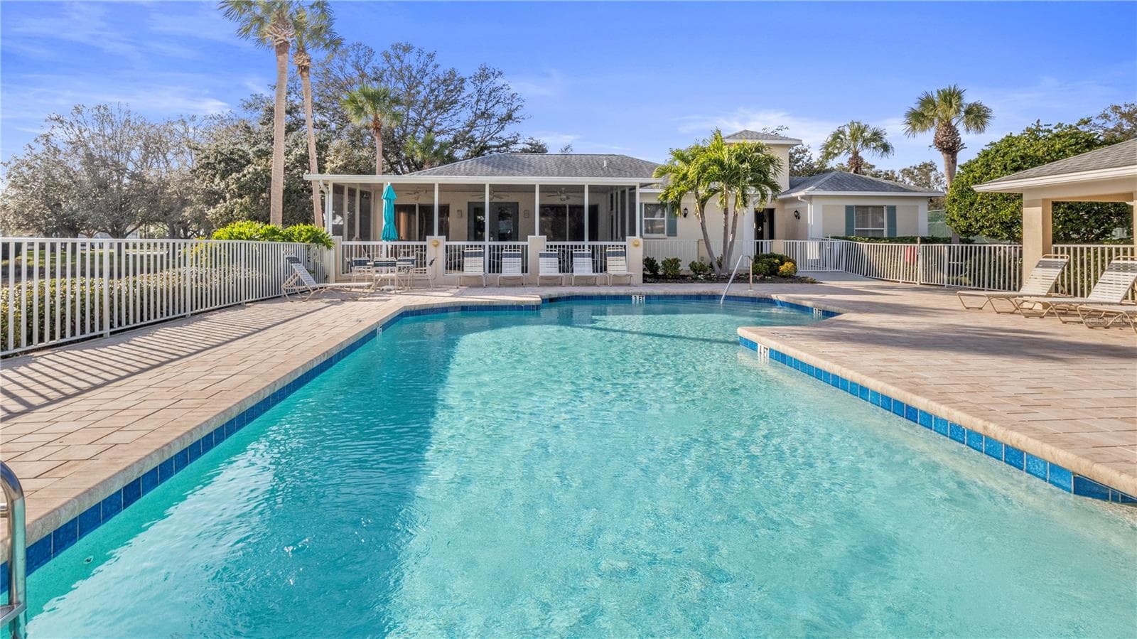 Clubhouse Pool - 418 LAUREL LAKE DR #106, VENICE