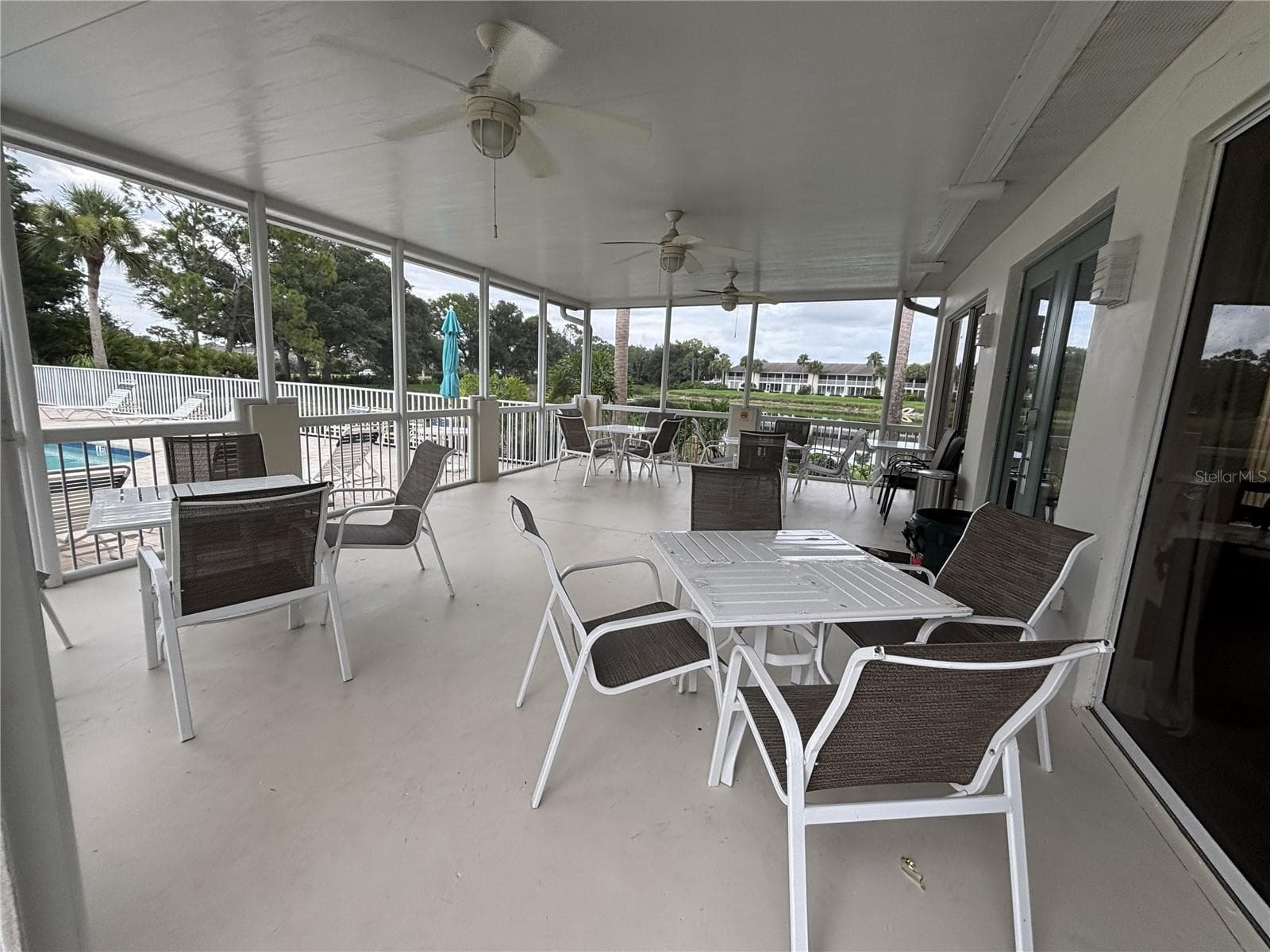Clubhouse Lanai at poolside - 418 LAUREL LAKE DR #106, VENICE