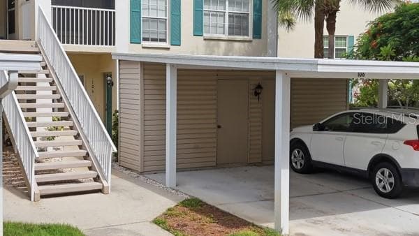 Carport - 418 LAUREL LAKE DR #106, VENICE