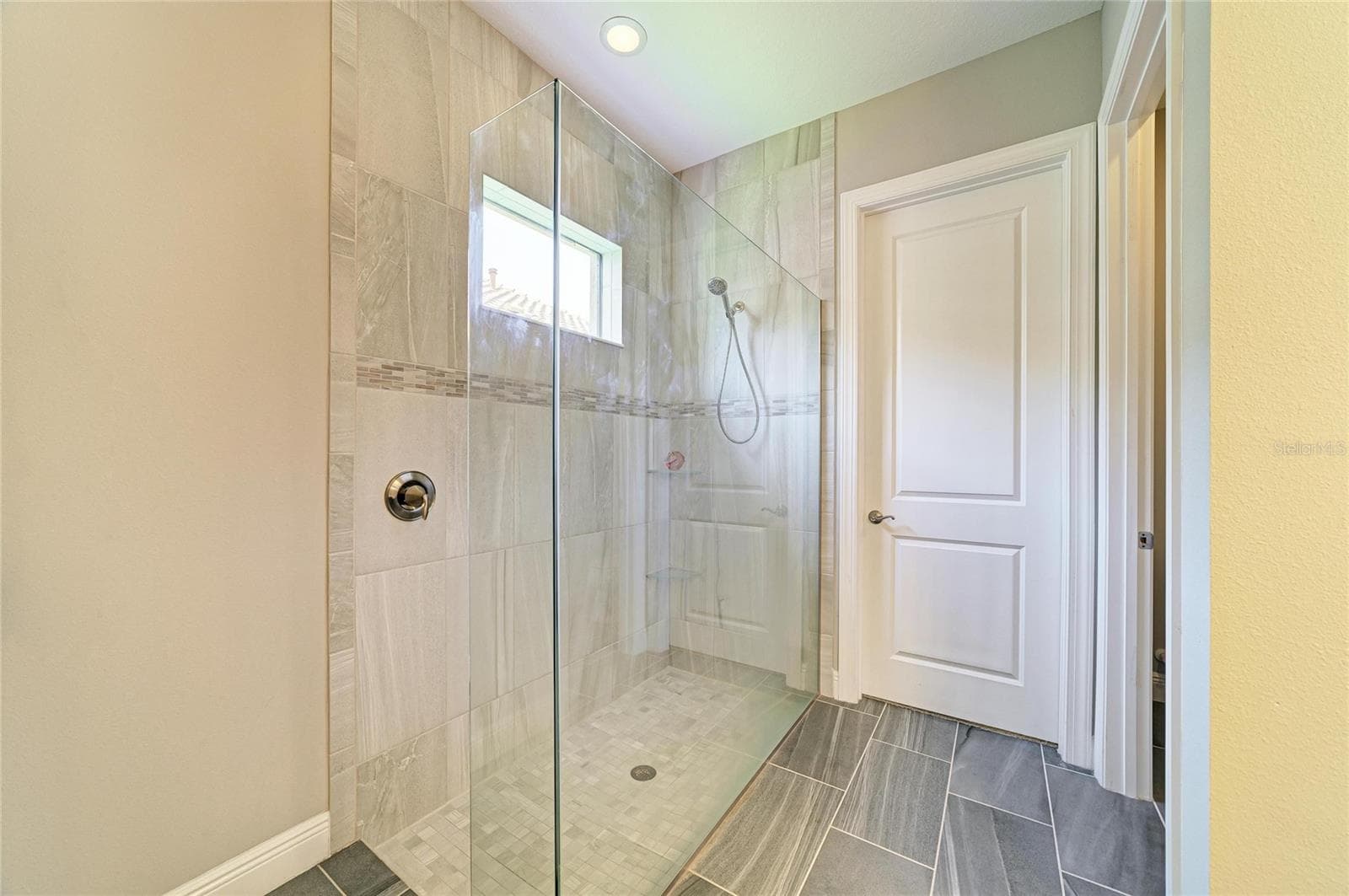 Primary Bathroom - 4645 ROYAL DORNOCH CIR, BRADENTON