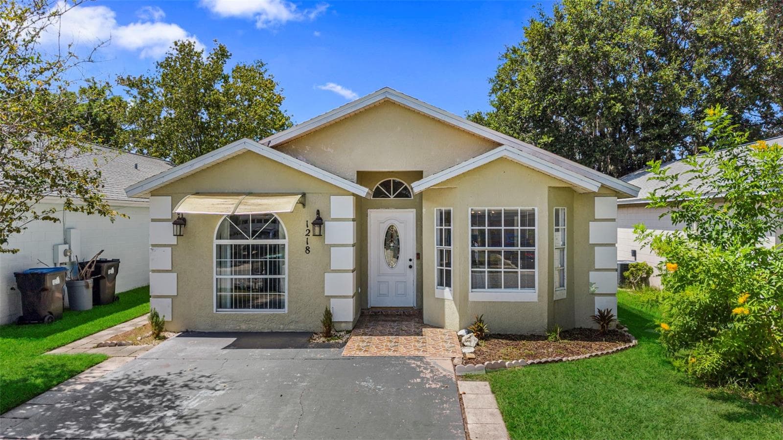1218 SHOSHANNA DR