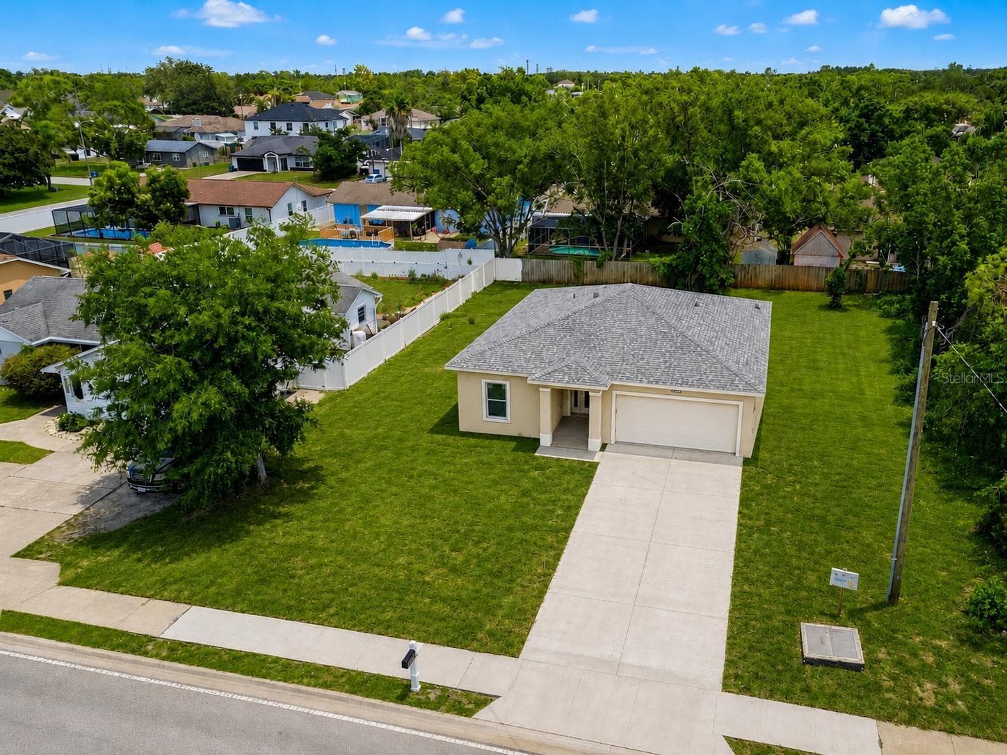 Single Family Residence at 4416 MARINER BLVD, SPRING HILL, photo 3 of 37