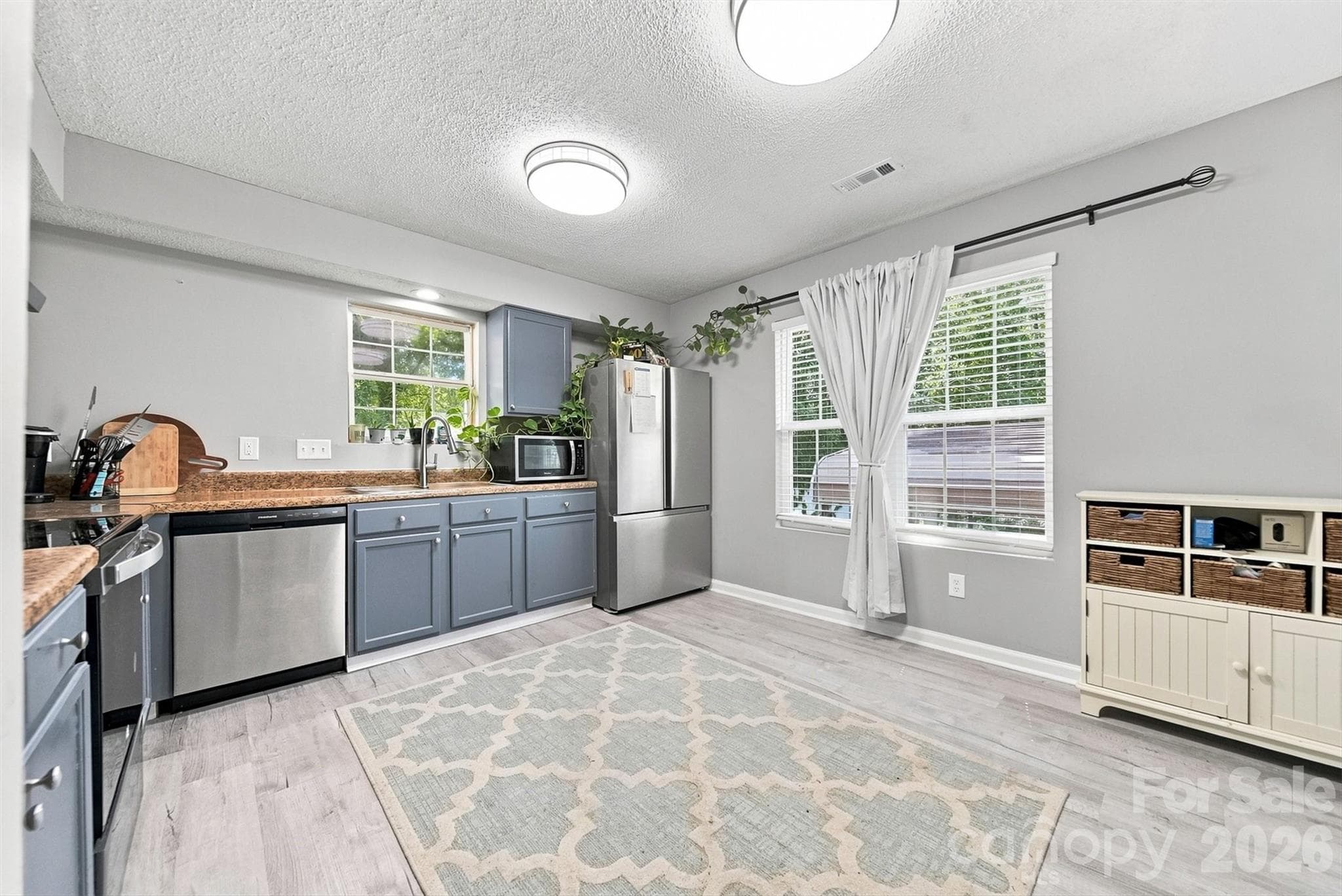 Kitchen - 717 2nd Street Place SW, Conover
