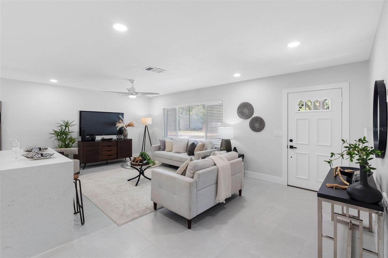 Single Family Residence at 1601 HARDWOOD DR, CLEARWATER, photo 5 of 38