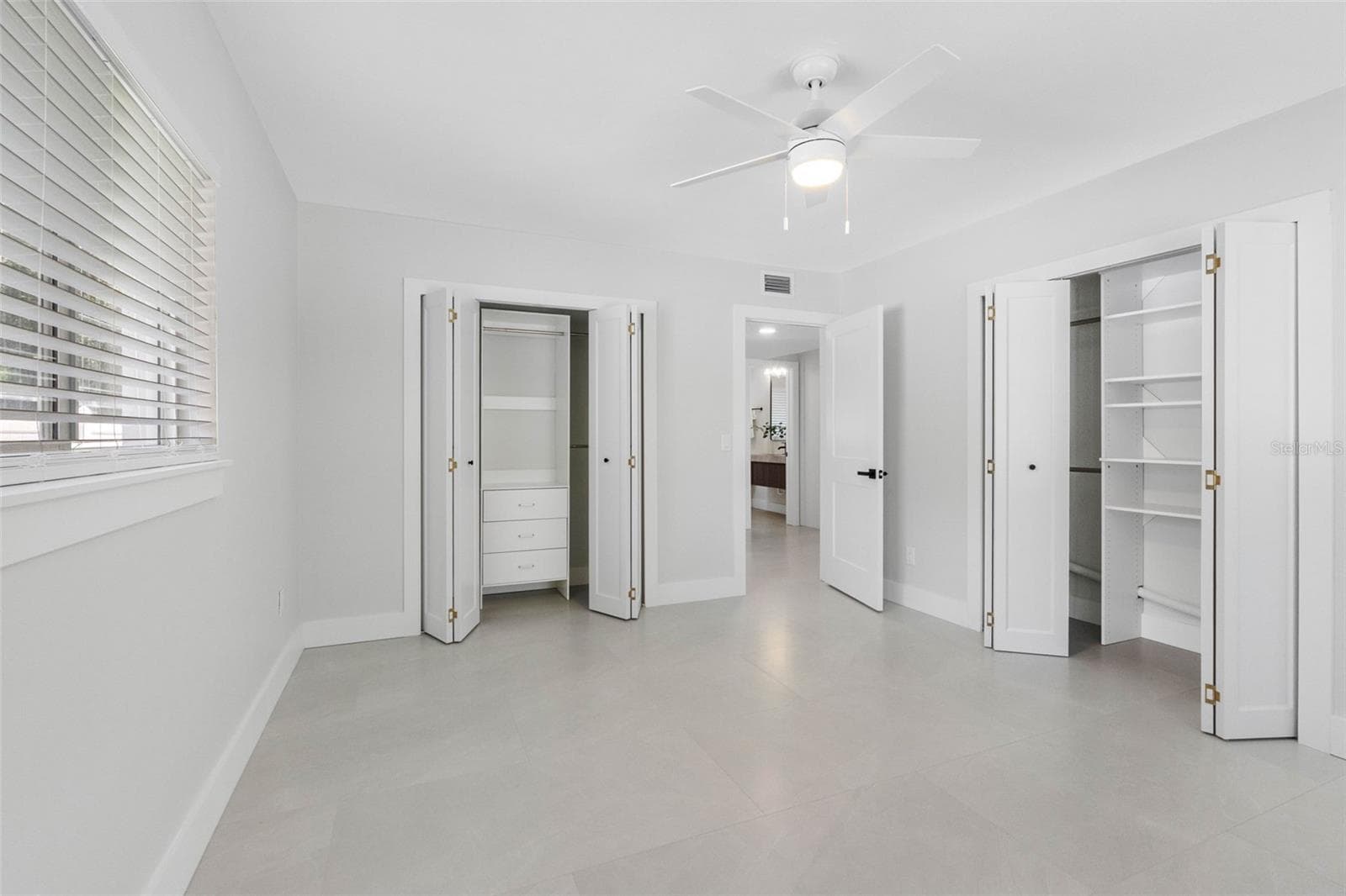 Single Family Residence at 1601 HARDWOOD DR, CLEARWATER, photo 22 of 38
