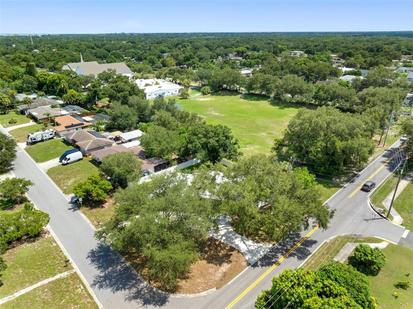 Single Family Residence at 1601 HARDWOOD DR, CLEARWATER, photo 37 of 38