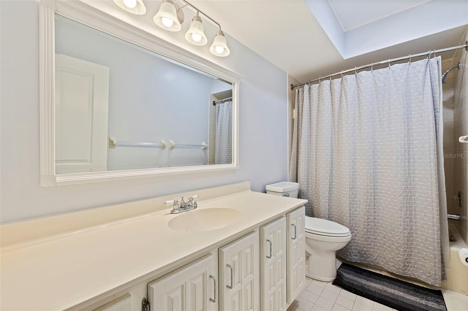 Guest Bathroom - 120 1ST ST E #108, TIERRA VERDE