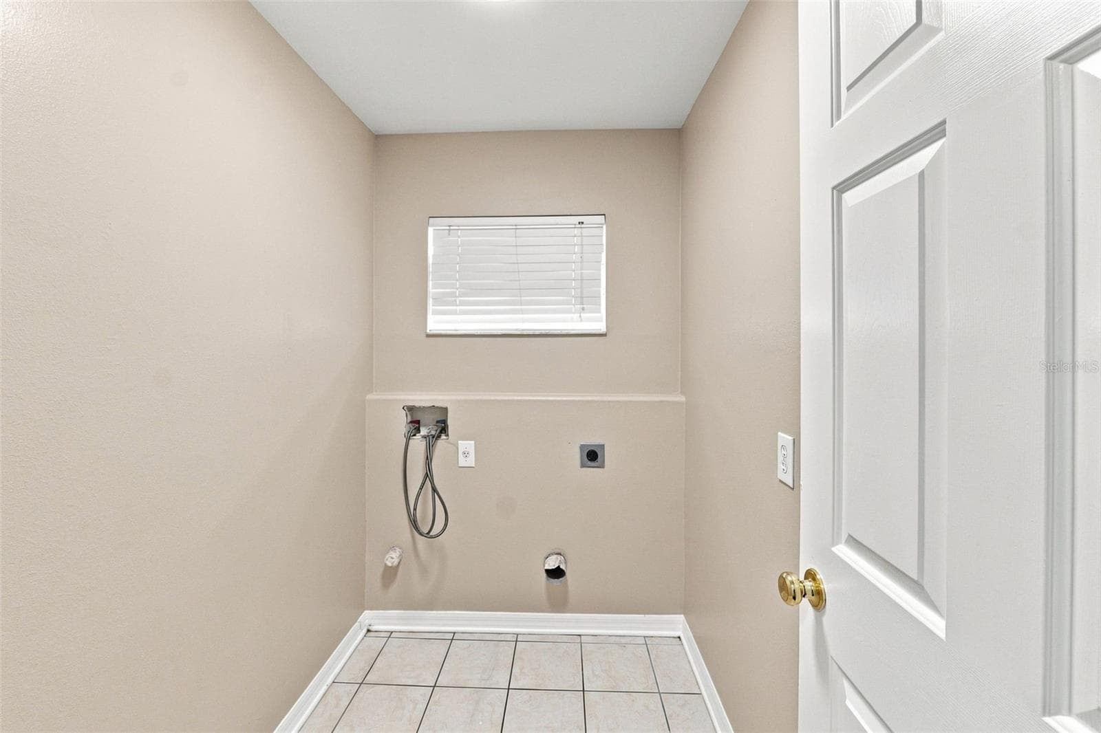 Functional Laundry Area - 6817 ARAMON CT, WESLEY CHAPEL