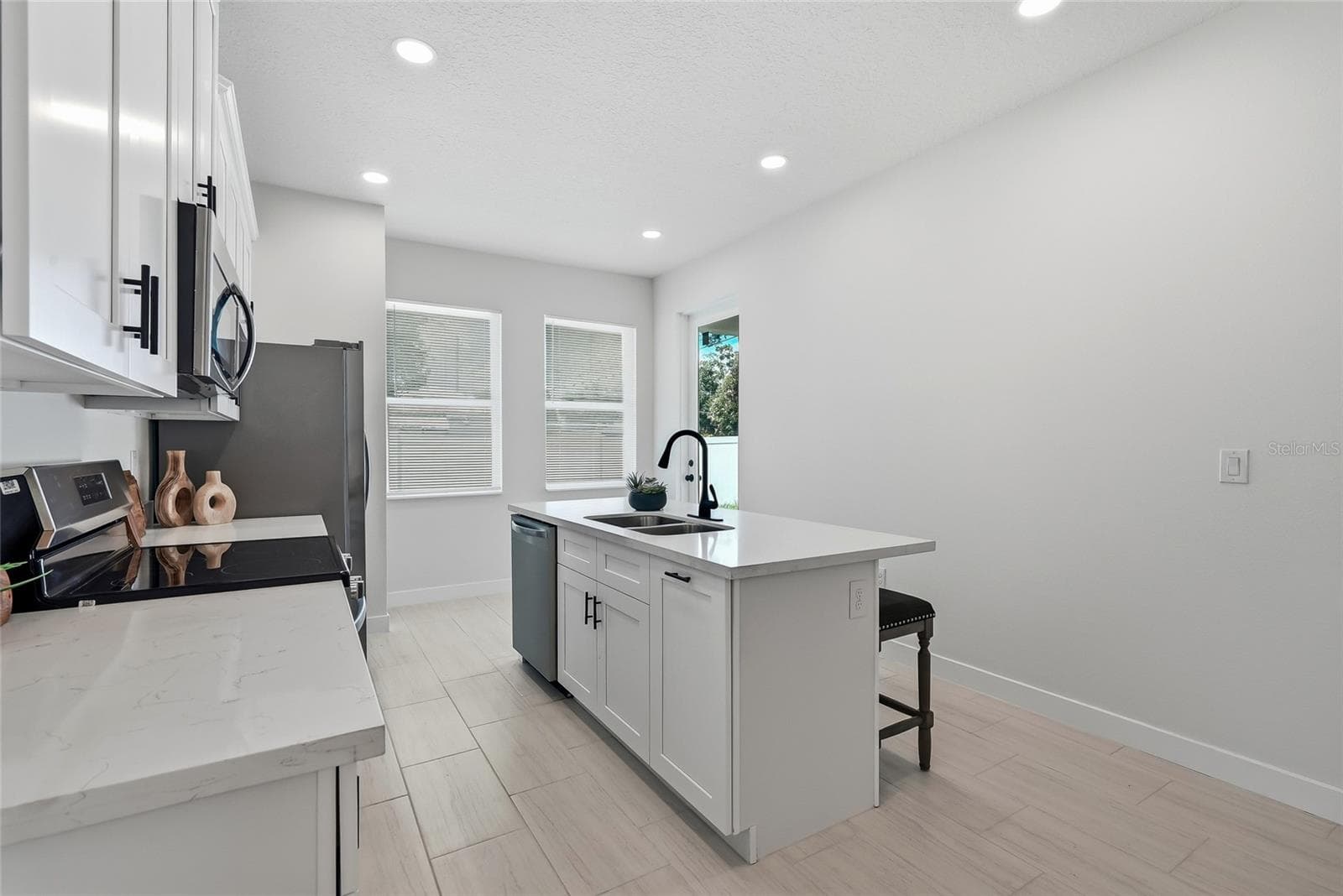 Single Family Residence at 3410 N 31ST ST, TAMPA, photo 9 of 29