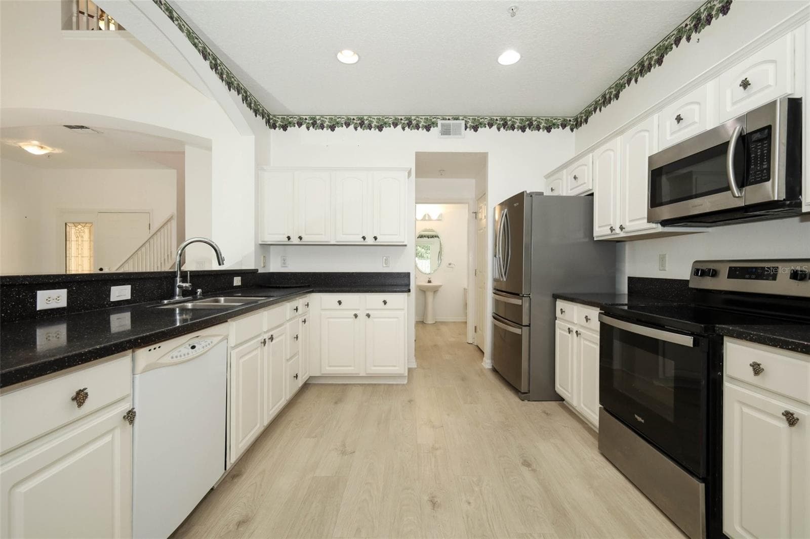 Kitchen View 2 - 2247 WEKIVA VILLAGE LN, APOPKA