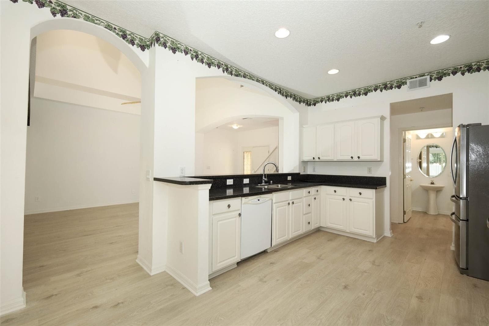 Kitchen View 3 - 2247 WEKIVA VILLAGE LN, APOPKA