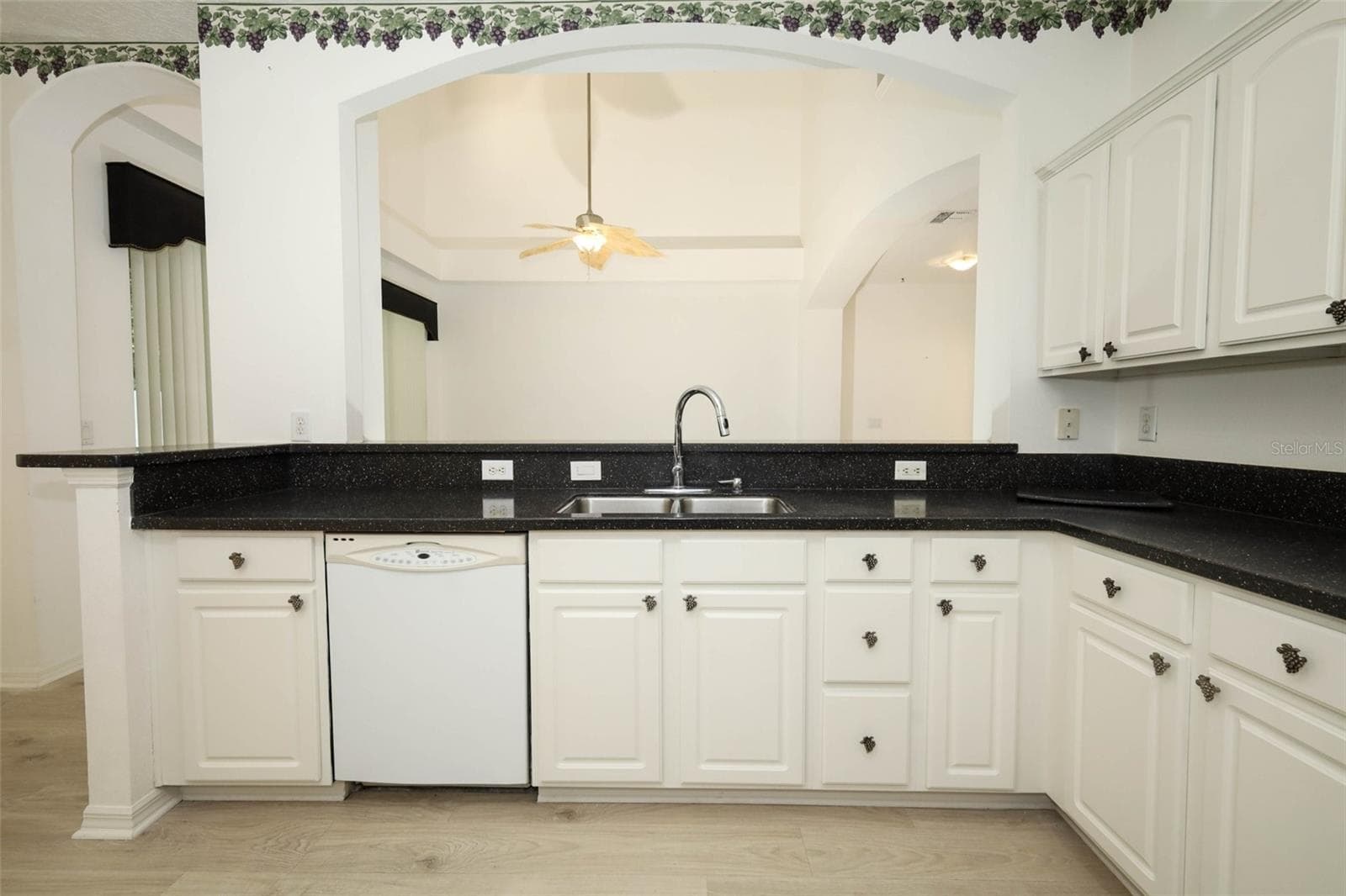 Kitchen View 4 - 2247 WEKIVA VILLAGE LN, APOPKA