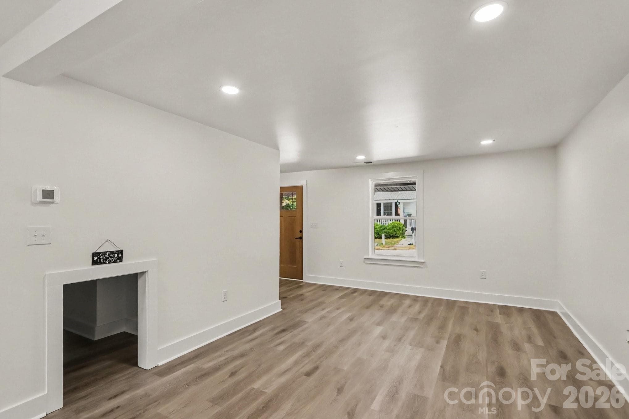 Single Family Residence at 93 st mary Avenue NW, Concord, photo 9 of 23