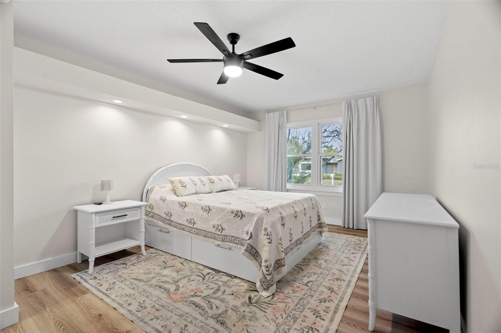 Master Bedroom - 6500 BRIAR RIDGE CT N, PINELLAS PARK