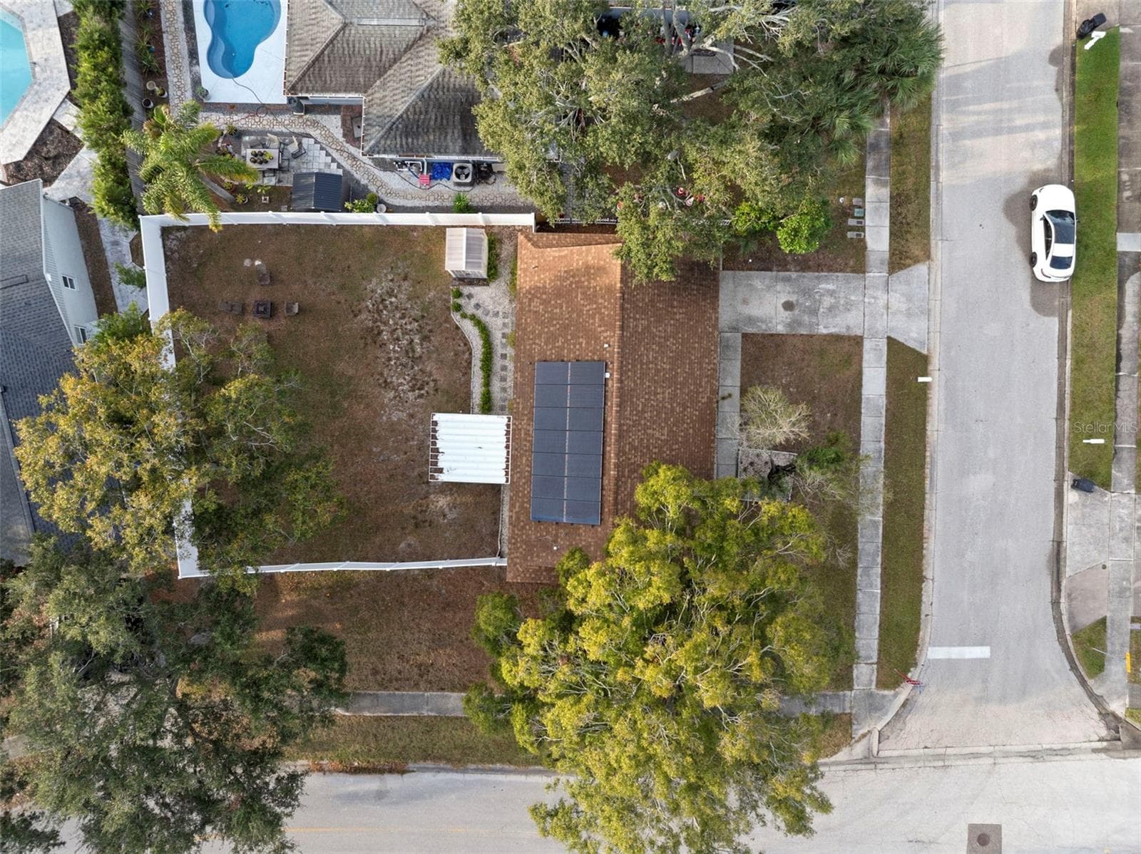 Large Corner Lot on a cul de sac - 6500 BRIAR RIDGE CT N, PINELLAS PARK