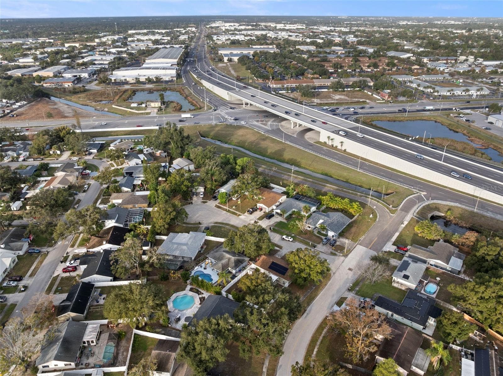 Easy jump onto Bryan Dairy to Interstate and Airports - 6500 BRIAR RIDGE CT N, PINELLAS PARK