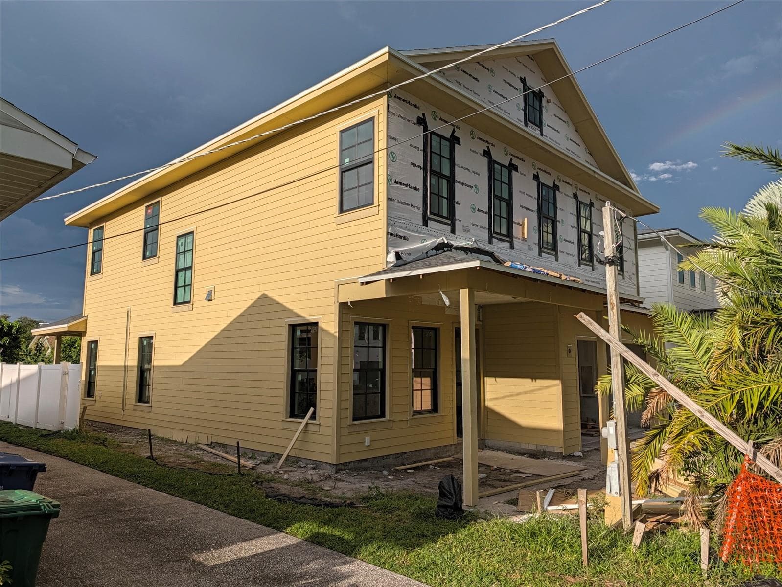 Front side Aug 31 - 905 W PLYMOUTH ST, TAMPA