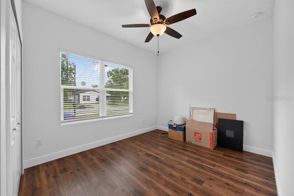 Single Family Residence at 8118 N SEMMES ST, TAMPA, photo 25 of 42